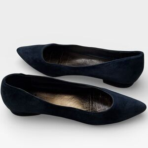 Bkeecker & Bond Classic Blue suede pointed toe ballerina flats  Women's Shoes 8